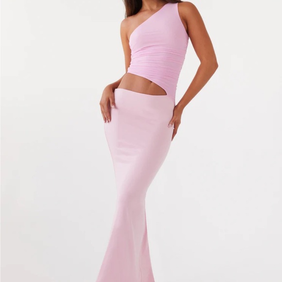 Peppermayo Dresses & Skirts - NWT Peppermayo Pink One-Shoulder Maxi Dress